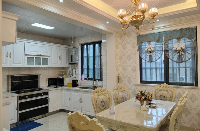 长泰景湖一品小区4室2厅142㎡79.8万二手房图片