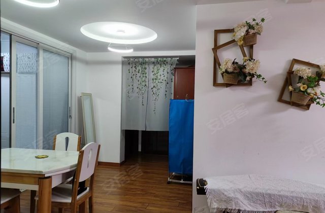 站前首府3室2厅120.2㎡88.6万二手房图片