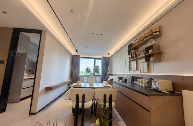 银泰公园1室1厅50㎡40万二手房图片