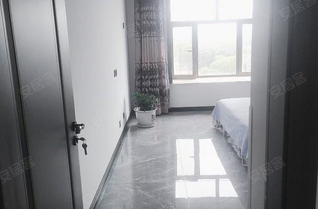 统万花园2室1厅110㎡49万二手房图片