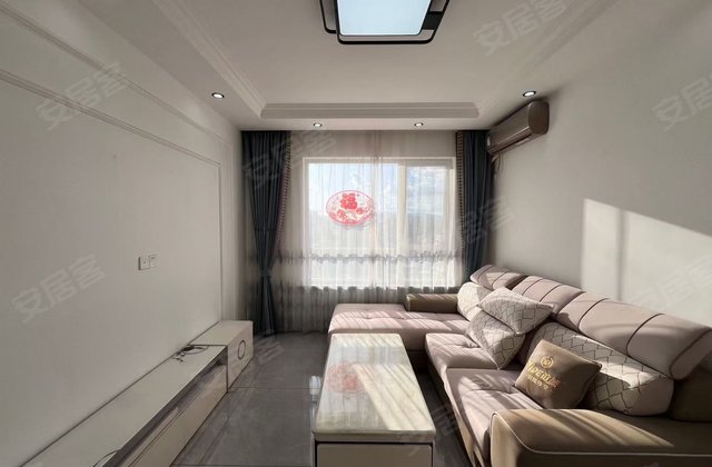 凤凰首府2室1厅72.08㎡43万二手房图片