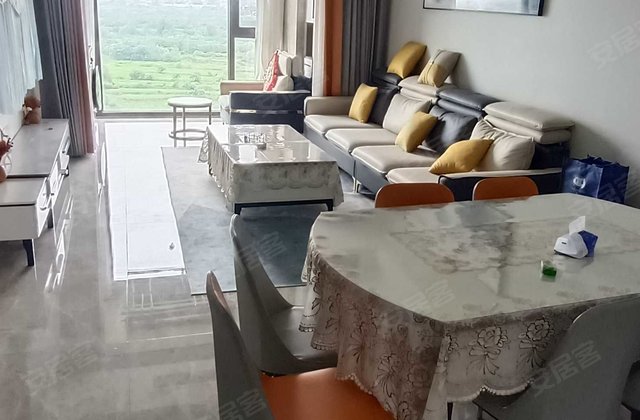 祥生君临府2室1厅89㎡80万二手房图片