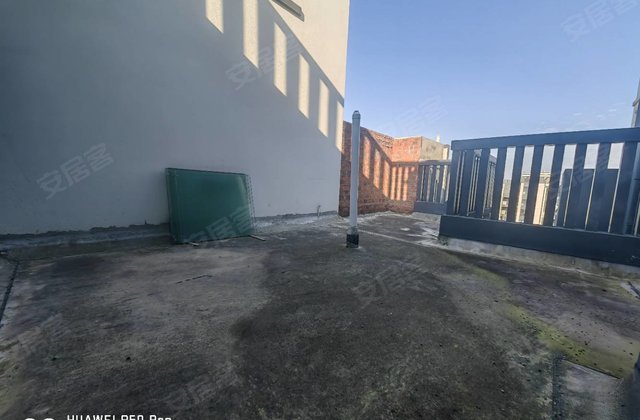 君雁七欣城4室2厅100㎡46.8万二手房图片