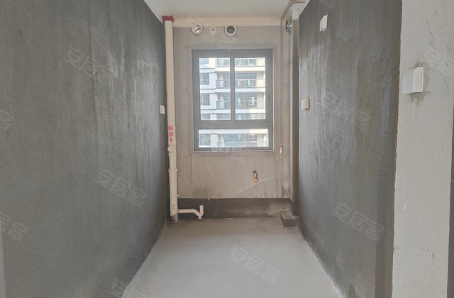 华樾花园4室2厅136㎡148.9万二手房图片