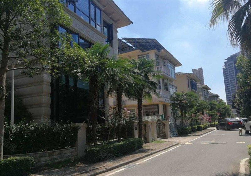 梦湖香郡(别墅)