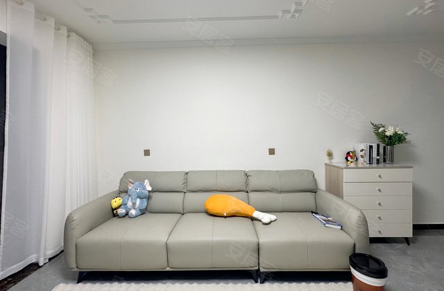 龙城国际3室2厅103㎡56万二手房图片