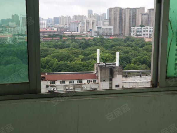 金阳光大厦3室1厅1卫141.68㎡东南128万