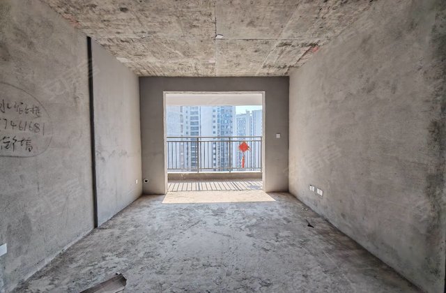 吾悦华府3室2厅110㎡36万二手房图片