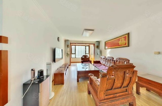 中海国际社区一里城(一期)3室2厅137.95㎡243万二手房图片