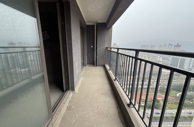 中骏雍景湾璟园3室2厅110㎡39.8万二手房图片