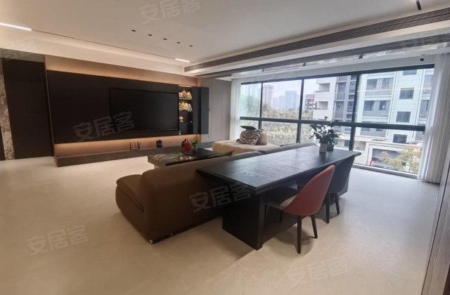 万达阅山府3室2厅130㎡65万二手房图片