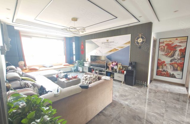 凤凰城3室2厅135㎡111万二手房图片