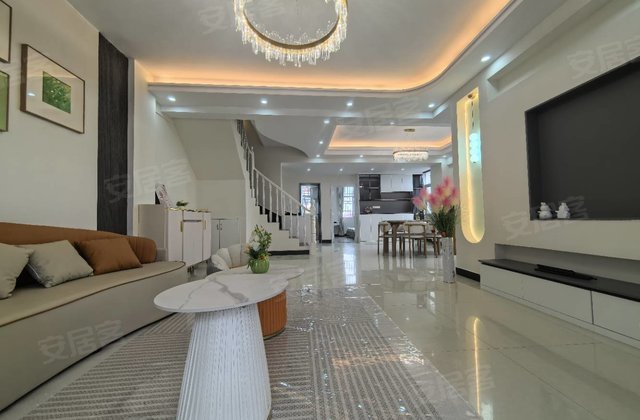 君山湖畔4室3厅201.13㎡97.8万二手房图片