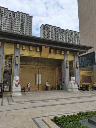 中国铁建西派府3室2厅2卫123.33㎡南105万