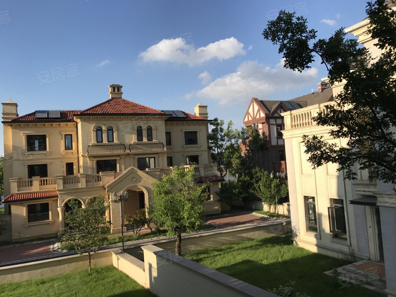 武汉绿地城(别墅)