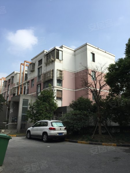 浦江世博家园六街坊