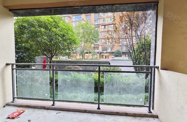 华辰嘉园4室2厅120㎡61.8万二手房图片