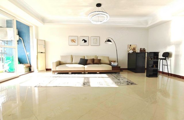 惠泽南苑4室2厅132.05㎡77万二手房图片