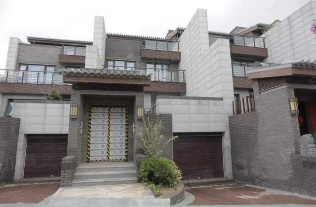 润英美庐2室1厅125㎡468万二手房图片