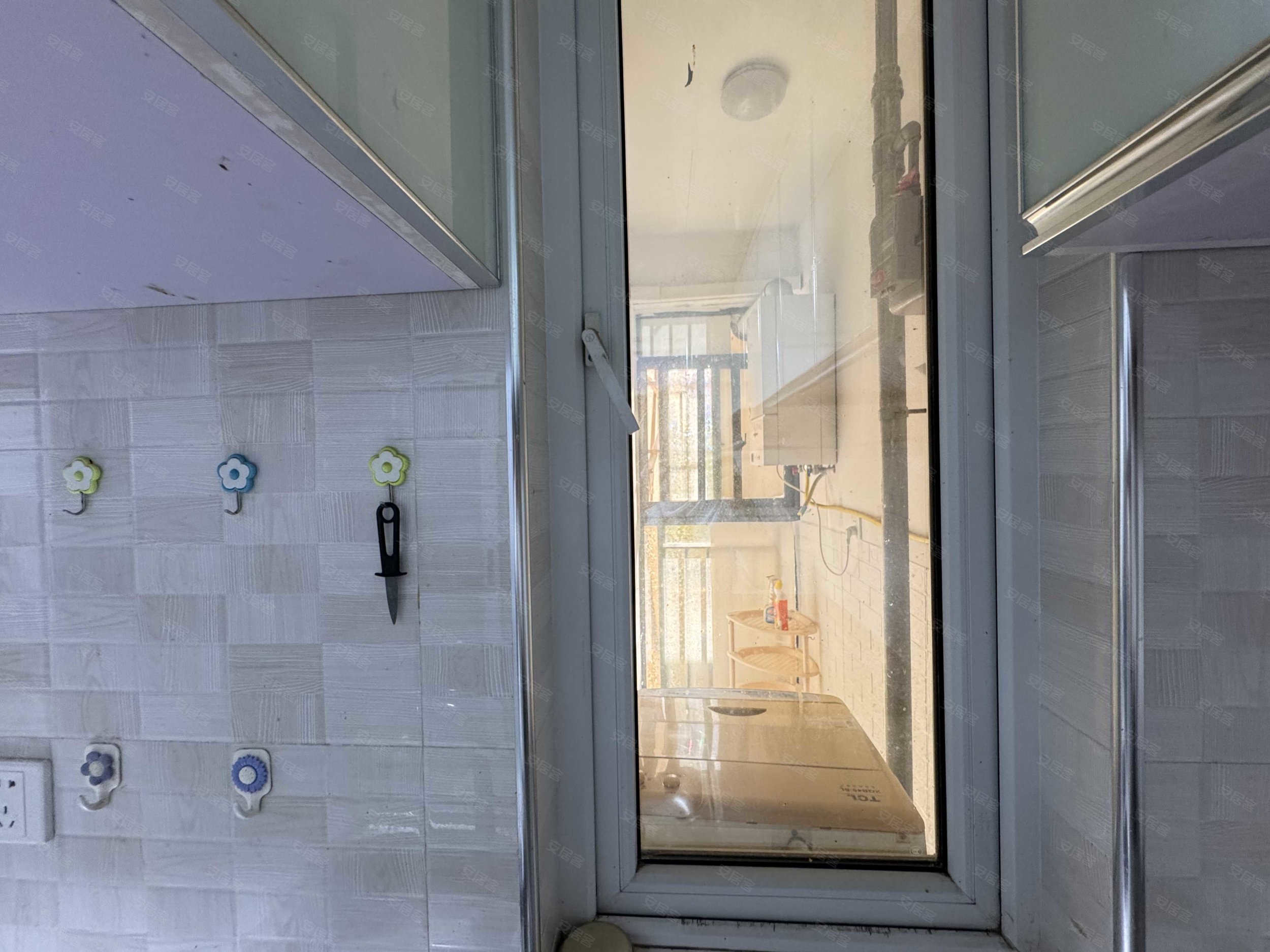 青扬新桥花园2室2厅1卫80㎡西南98万