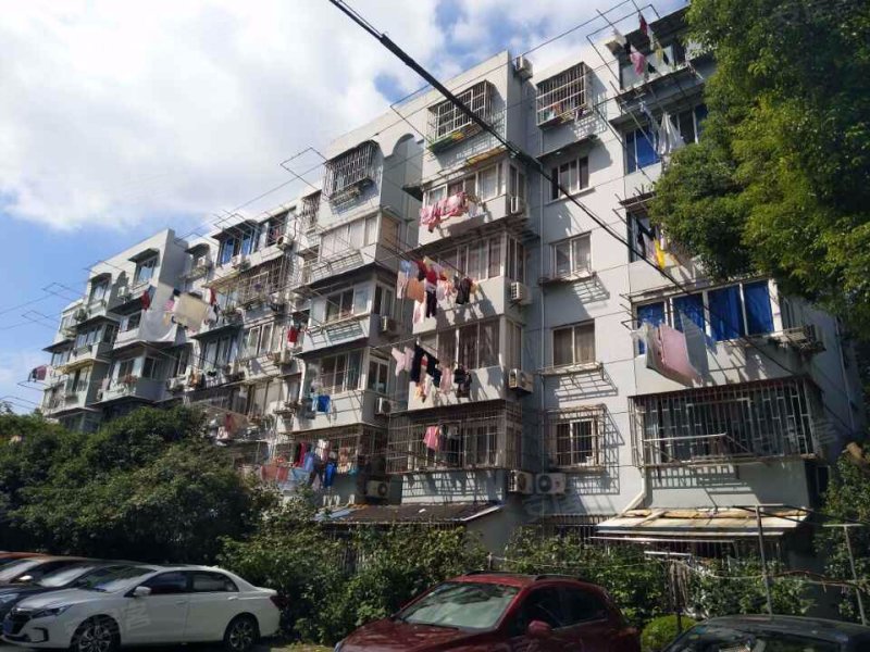 居家桥路520弄小区 