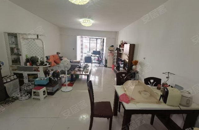 瑞丽江花园4室1厅136.95㎡58万二手房图片