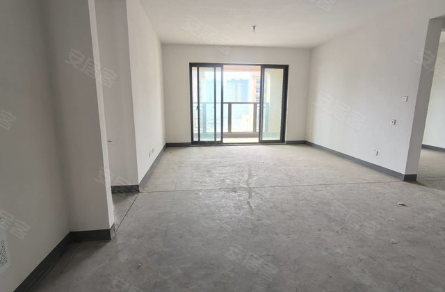 新城悦隽时代4室2厅144㎡155万二手房图片