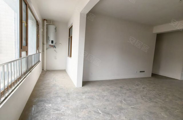 乾合誉府壹号院4室2厅163㎡148.9万二手房图片