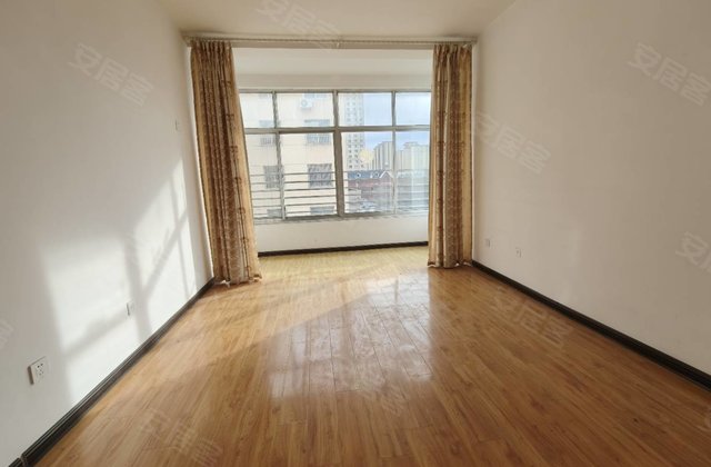 南苑新村3室2厅115.5㎡43.8万二手房图片