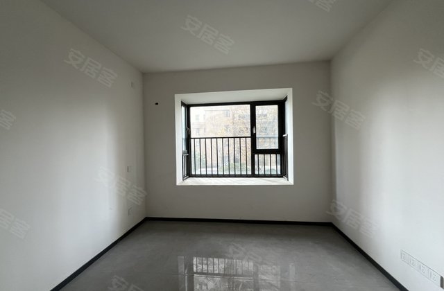 信华城珹园4室2厅140㎡82.8万二手房图片