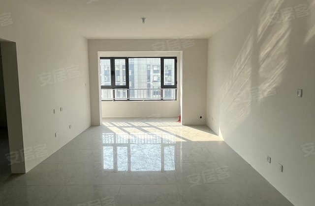 济津华庭3室2厅130㎡85.8万二手房图片