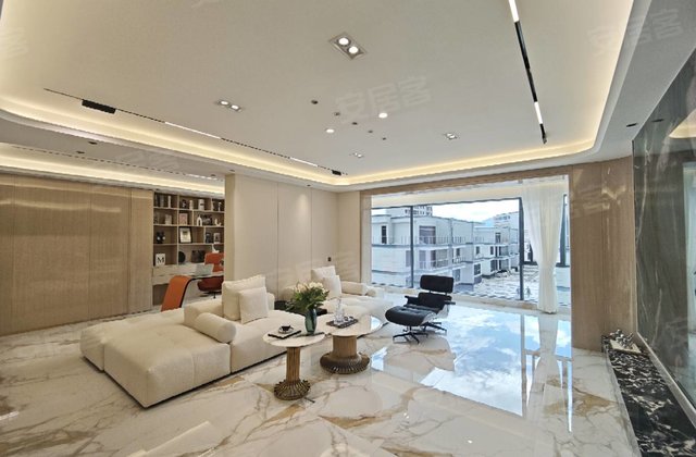 保山吾悦广场4室2厅175㎡78.5万二手房图片