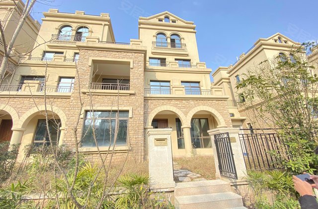 庆隆南山高尔夫国际社区云溪苑4室2厅120㎡180万二手房图片