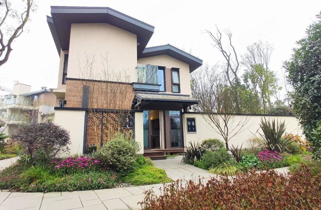 雅居乐山湖城4室2厅157㎡268万二手房图片