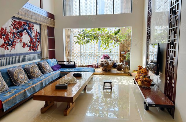 昆华苑浅山逸城4室3厅206㎡108万二手房图片