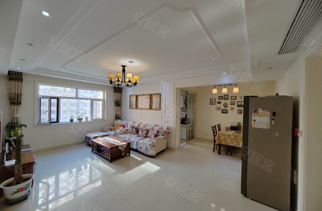 裕昌国际3室2厅140㎡135万二手房图片