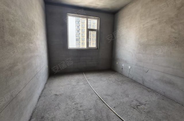 幸福佳苑4室2厅158㎡59.8万二手房图片