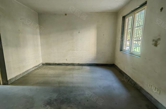 兴华苑2室1厅90㎡60万二手房图片