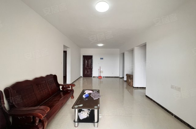 长盈城市花园4室2厅96㎡66万二手房图片