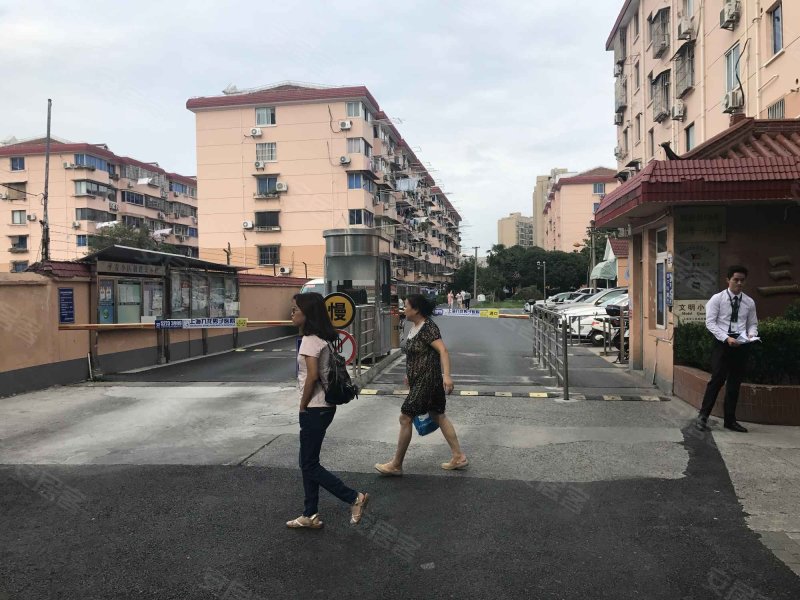 三佳苑(航华三村) 