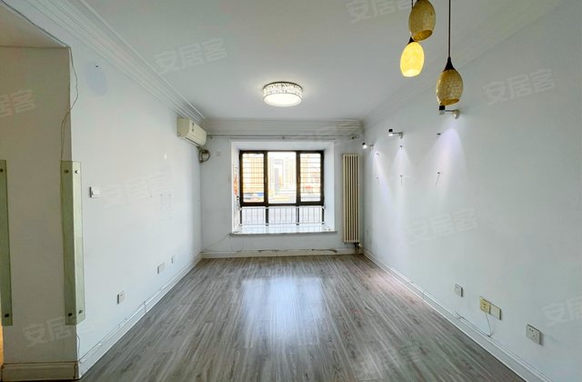 龙亭家园1室1厅61.67㎡220万二手房图片