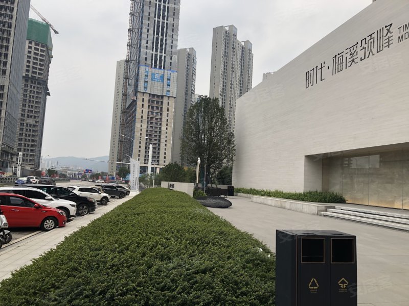 时代梅溪领峰,梅溪湖路,近梧桐路-长沙时代梅溪领峰二手房,租房,房价