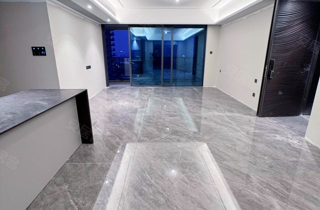 保利阅江台江缦4室2厅108㎡132.9万二手房图片