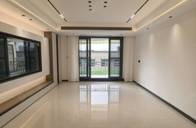 宝龙世家3室2厅126㎡125.8万二手房图片