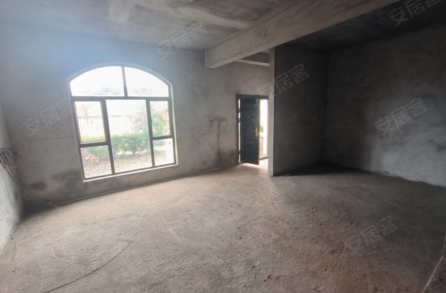 仙湖一品5室3厅235㎡87万二手房图片