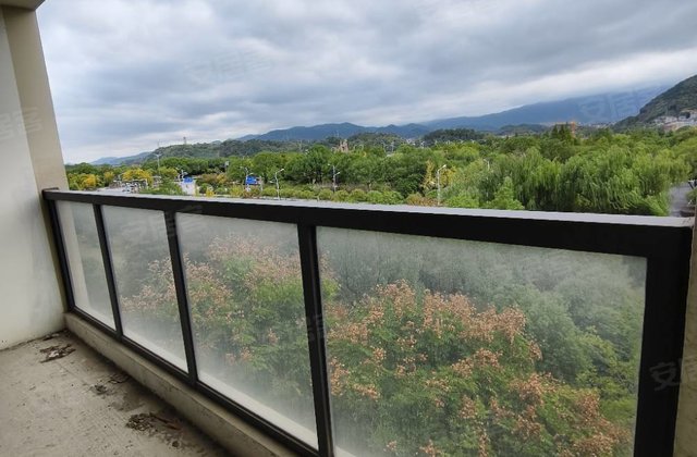 华达城大都荟(鹿溪四区)4室2厅168㎡280万二手房图片