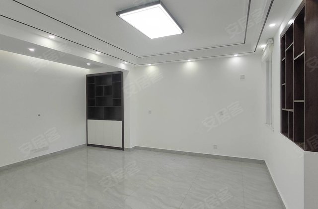新洲欧洲城3室2厅154㎡109万二手房图片