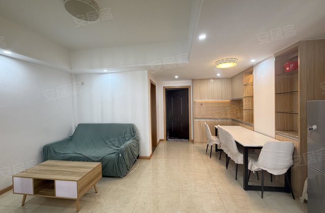 凉都明珠1室1厅50㎡26.8万二手房图片