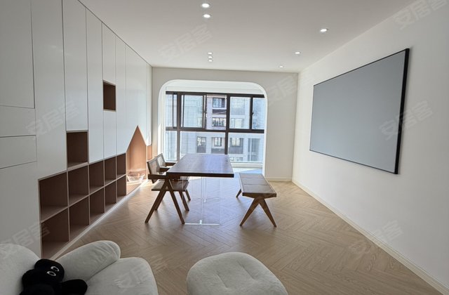 金通芙蓉园4室2厅125㎡178.8万二手房图片