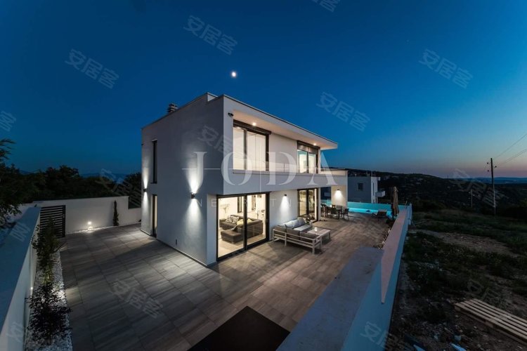 克罗地亚约¥383万CroatiaCrikvenicaHouse出售二手房公寓图片